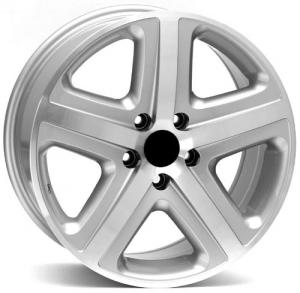 Informacin de VW W440, SILVER POLISHED, 5X130, 19 x 9"